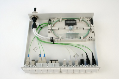 LANmark-OF ZD box 12 Snap-In White :: Волоконно-оптическое соединительное оборудование